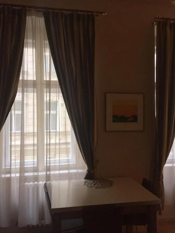 Residence La Familia Prag Aparthotel