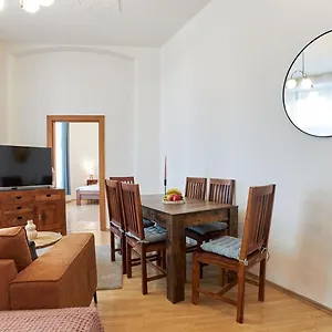 Aparthotel Narodni - Old Town, Prague